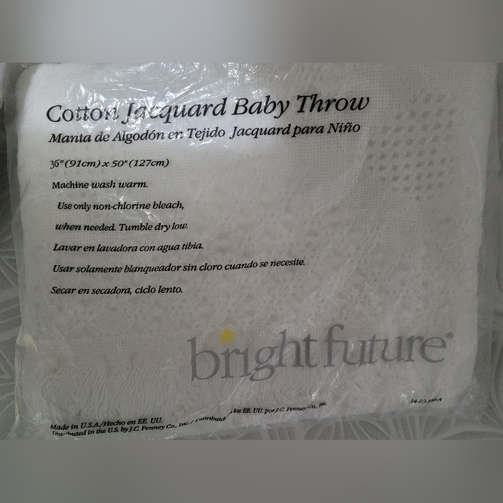 NWT Bright Future Baby Crib Blanket  100% Cotton White Jacquard Made USA 36 х 50